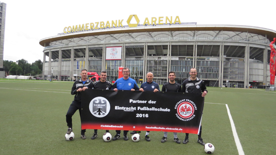 Eintracht Frankfurt Fußballschule und SV Neuhof