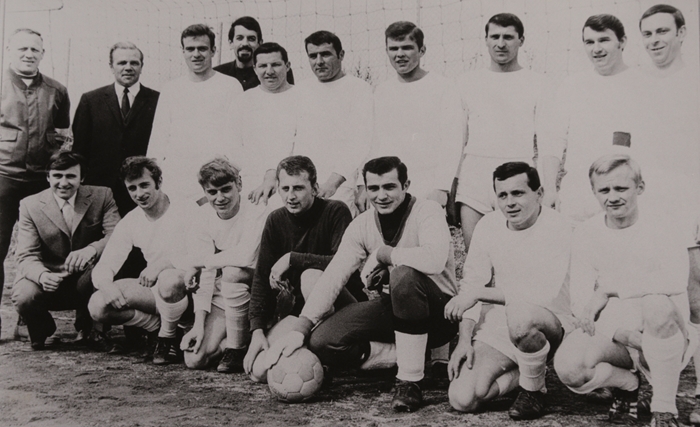In der Saison 1968/69 wurde der SVN ungeschlagen Meister in der B-Klasse Untertaunus-Ost und stieg auf